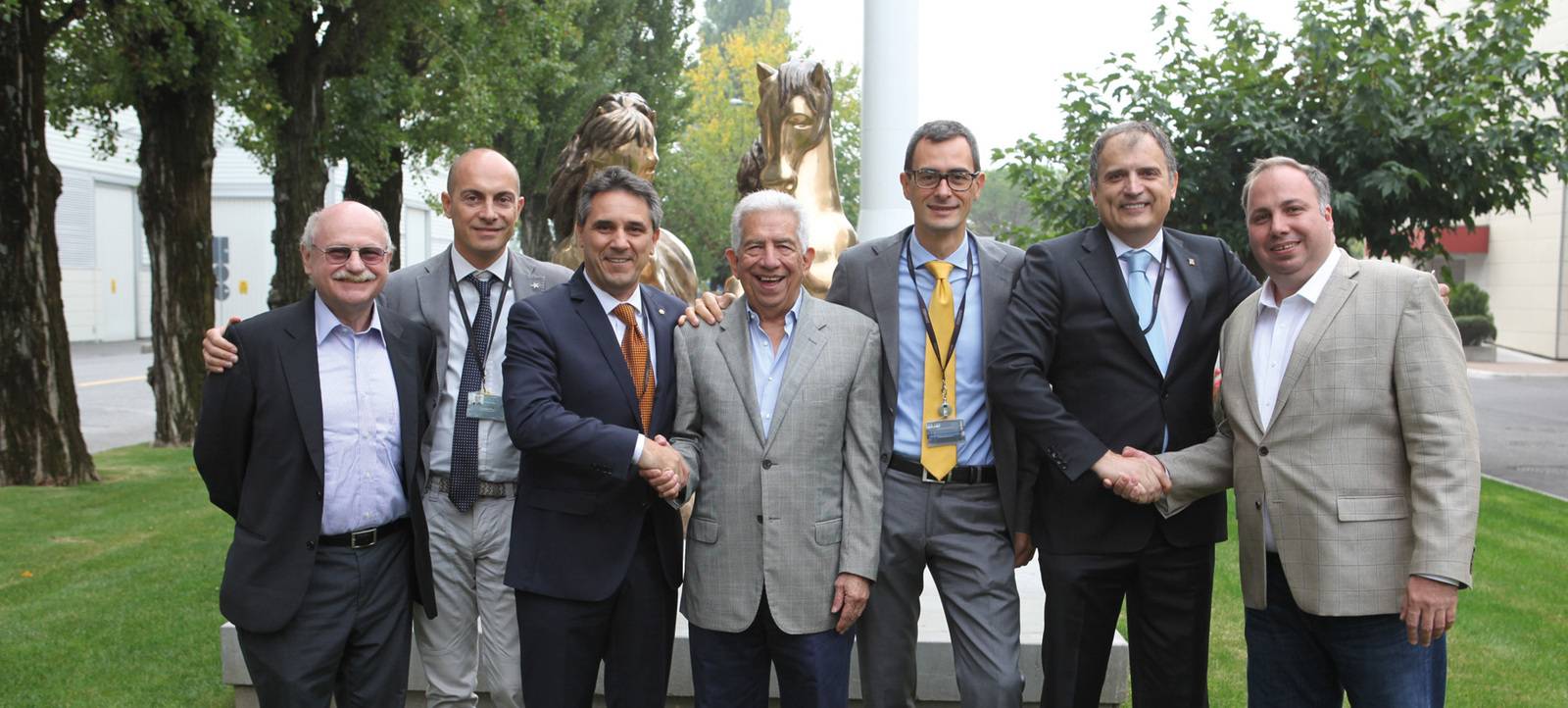 Picture taken at Danieli Innovaction Meeting 2017, right to left: Edgardo Kattan (Plant Director, Aceros Alfa), Emanuele Guarini (Manager South America, Danieli Service); Andrea Zanon (VP, Service Long Product Mills); Antonio Kattan (General Director, Aceros Alfa); Antonio Vallan (EVP Danieli Service); Nicola Della Vedova (Senior Manager, Sales - Danieli Service Long Product Mills); and Gian Bruno Giordani (Danieli Centro Combustion).