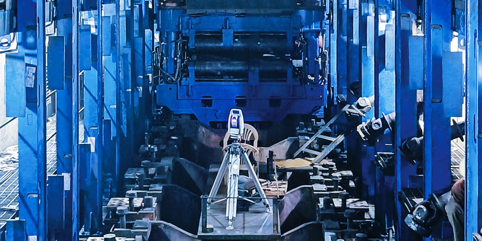 Danieli Service put into operation slab caster #6 after restoration of the damaged parts and machine alignment